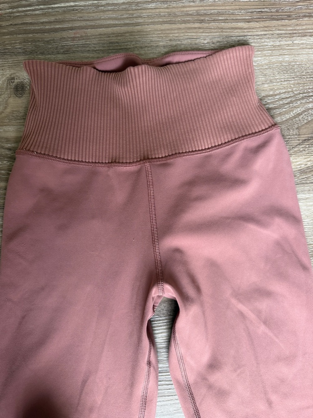 Vuori Rib Studio Legging - Picture 4 of 11